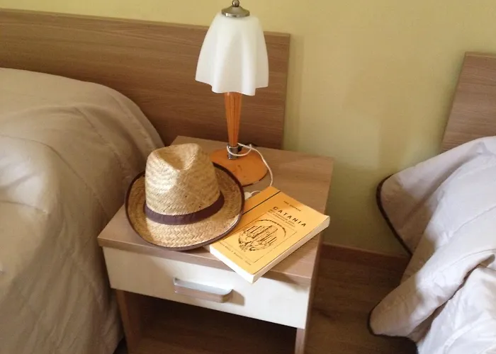 Papali Nocleg ze śniadaniem Katania