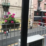 Papali Oda ve Kahvaltı