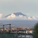 Papali 4*