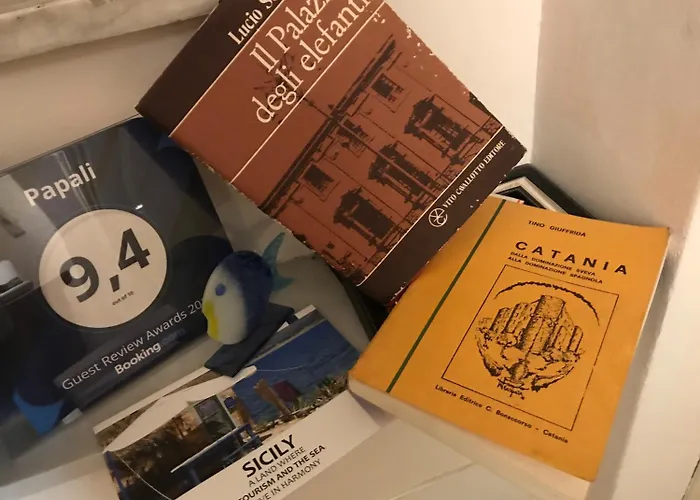 Alojamento de Acomodação e Pequeno-almoço Papali Catânia